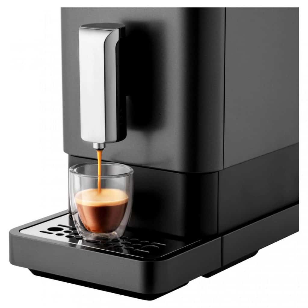 Recenze automatického kávovaru Sencor SES 7200BK